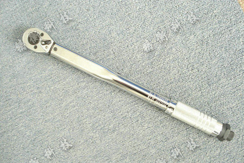 �A��ʽŤ������