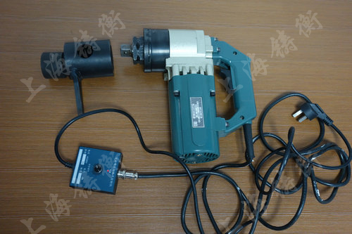 �ߏ�(qi��ng)��˨��Ť��늄Ӱ���