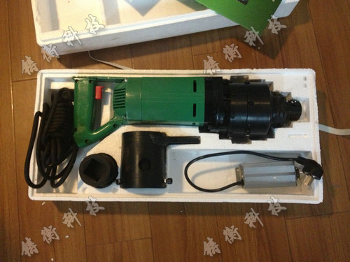 電動(dòng)定扭力扳手圖片